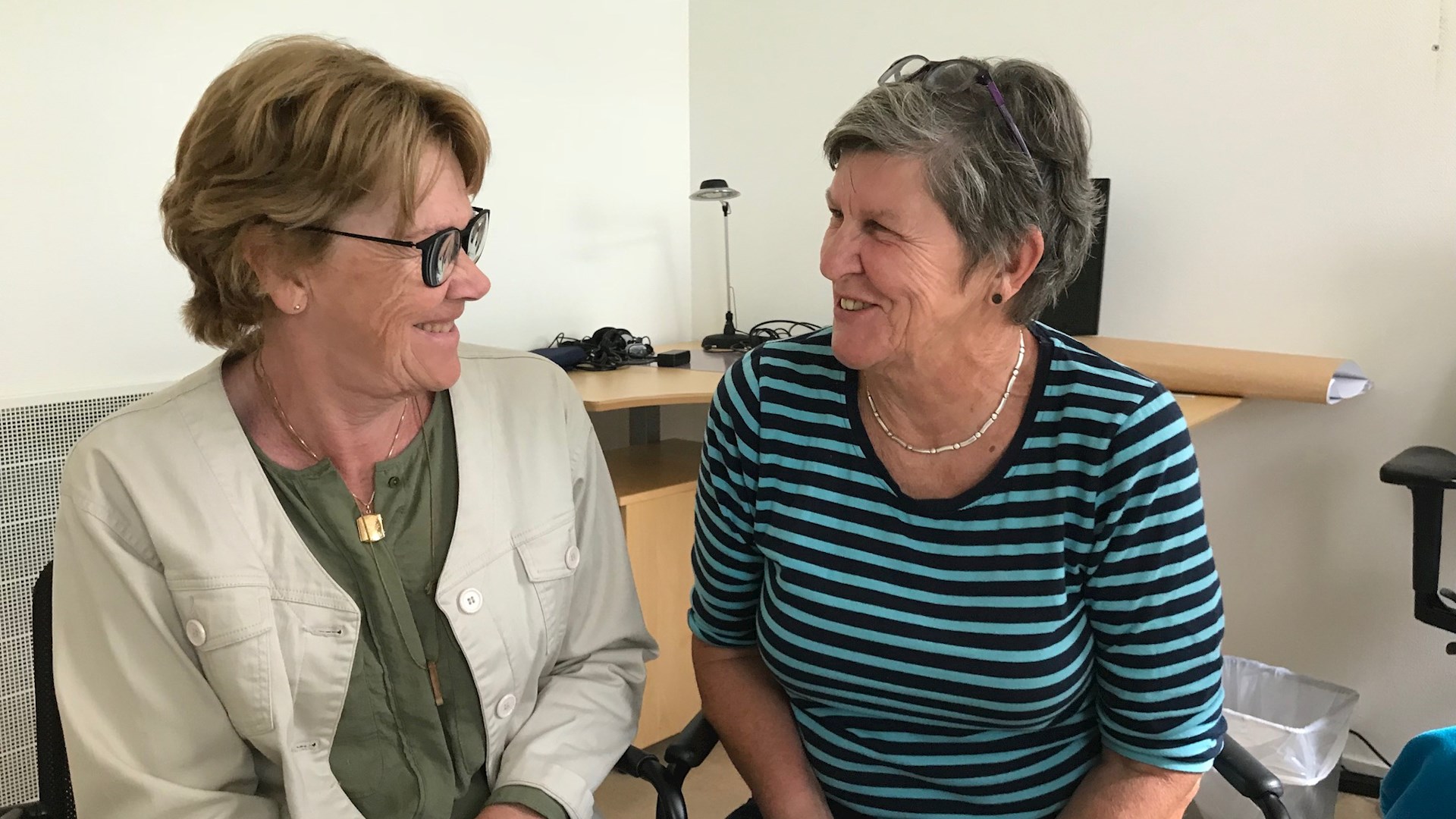 Helena och Tina_3815.jpg