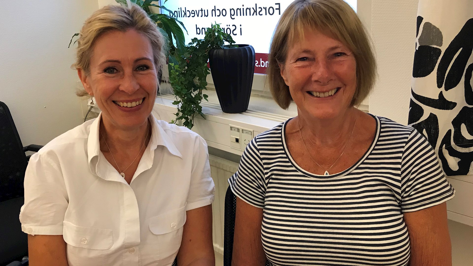 Bettan och Annika_4366.jpg