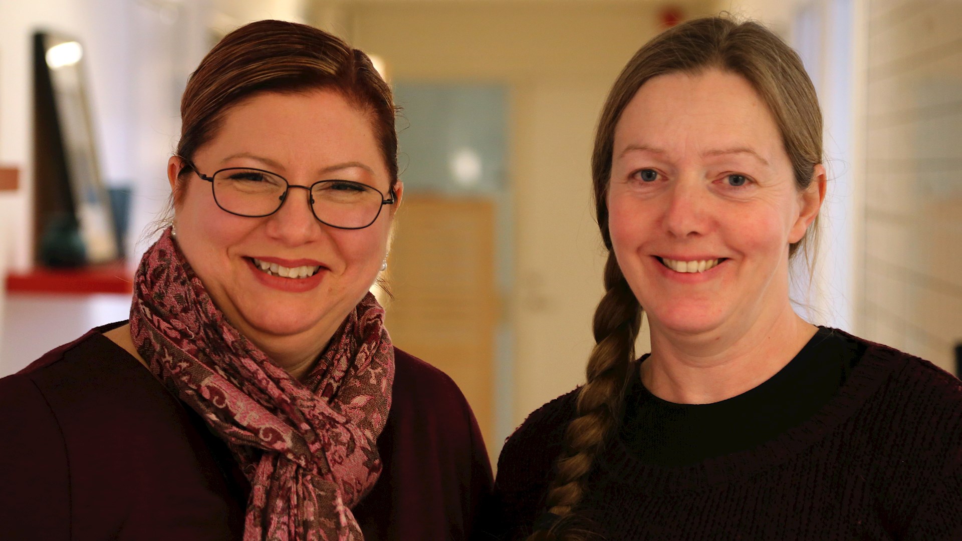 Anna och Mia_5699_webb foto Lena Stenbrink.jpg