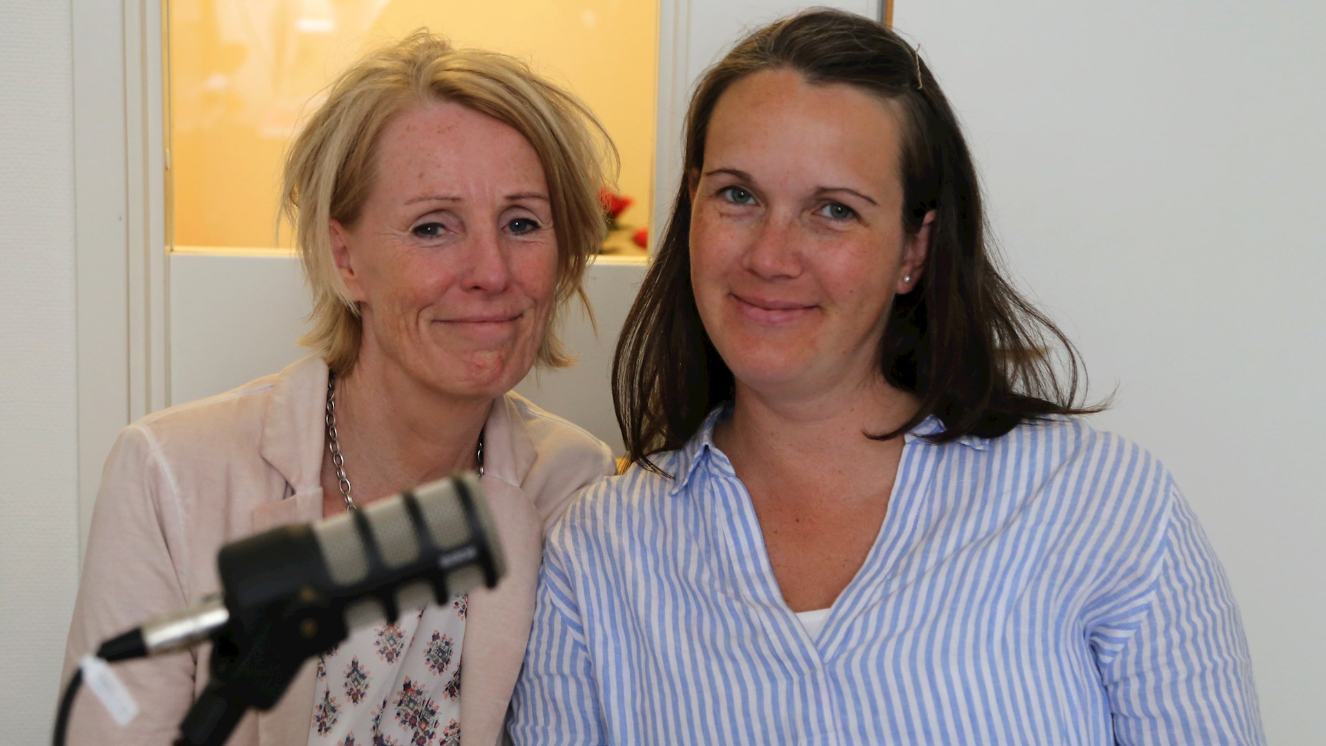Anci och Bea_webb_5992.jpg